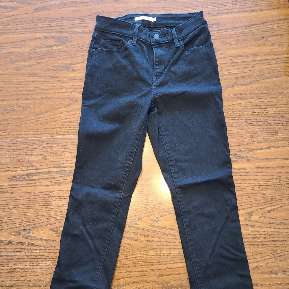 Black Levi's Skinny Jeans